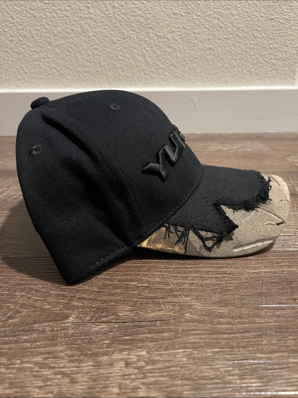 Justin Bieber Skylrk Coachella Yukon Hat - Picture 3 of 7